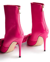 ICCONIC BOOT PINK SATIN