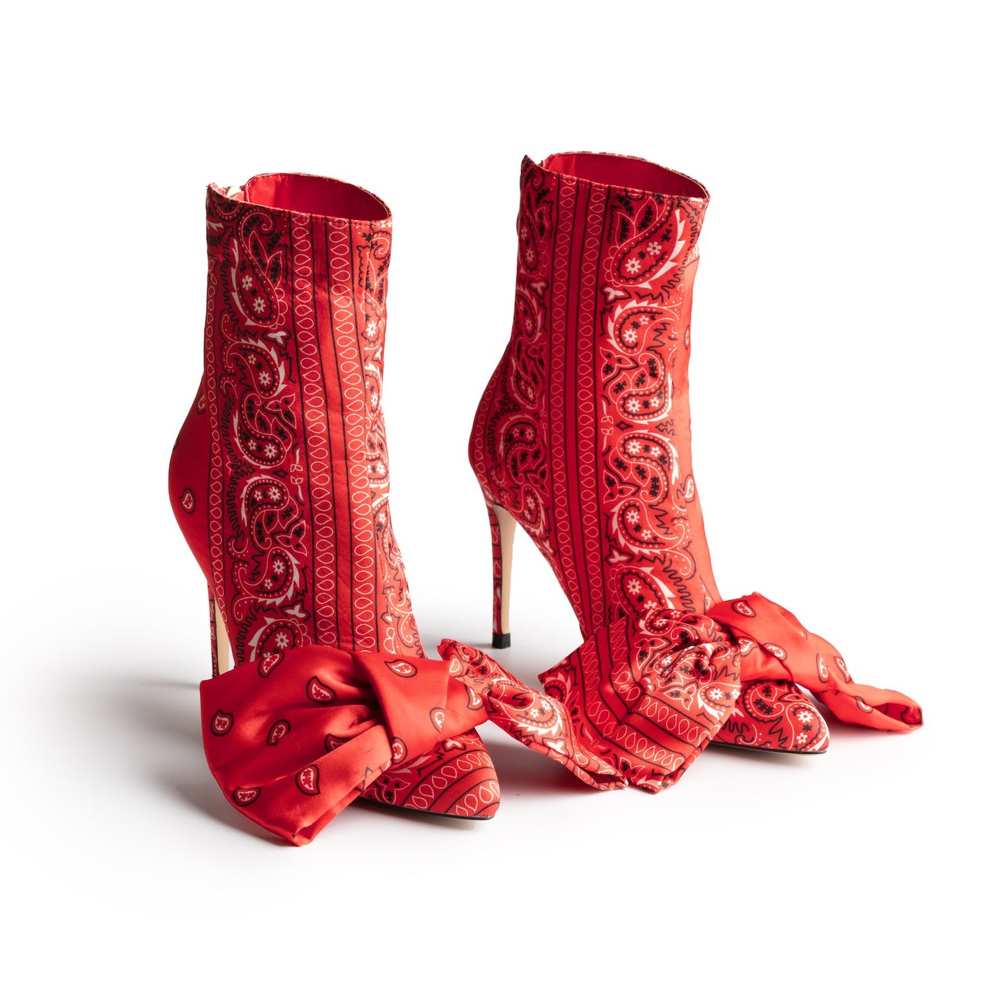 ICONIC BOOT PAISLEY SATIN