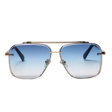 The Boss Aviator – Blue Gradient Luxe